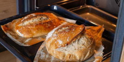 Mnogi početnici u kuhinji pitaju se koliko zapravo traje pečenje hleba?