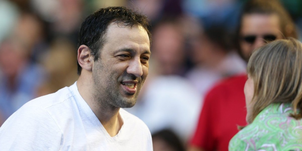 Na današnji dan: Rođen legendarni srpski košarkaš Vlade Divac