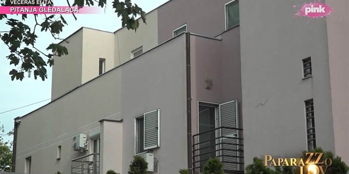 Kuća Zdravka Čolića na koju je bačena bomba