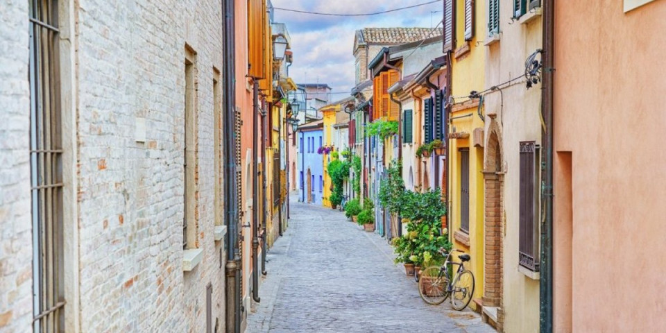 Otputujte za Dan zaljubljenih u romantičnu Italiju - magični Rimini i Bolonja (FOTO)