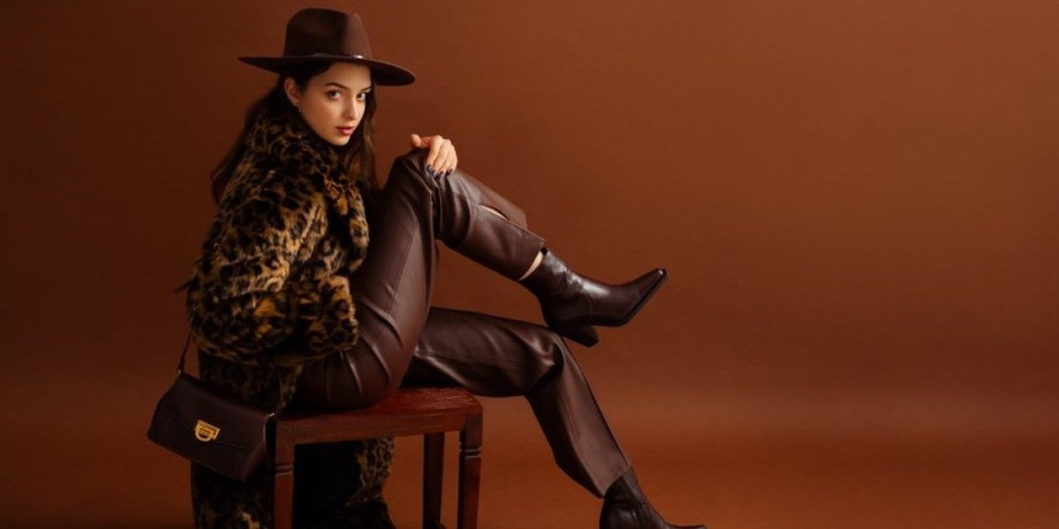 Torba koju mora da ima svaka žena: U 2026. godini jedan dezen će biti vodeći trend (VIDEO)