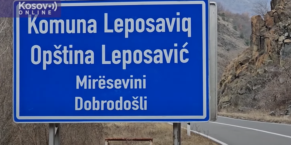 Kurti opet briše srpski trag na Kosovu i Metohiji: Uklonjene table na ćirilici u Leposaviću i Zvečanu