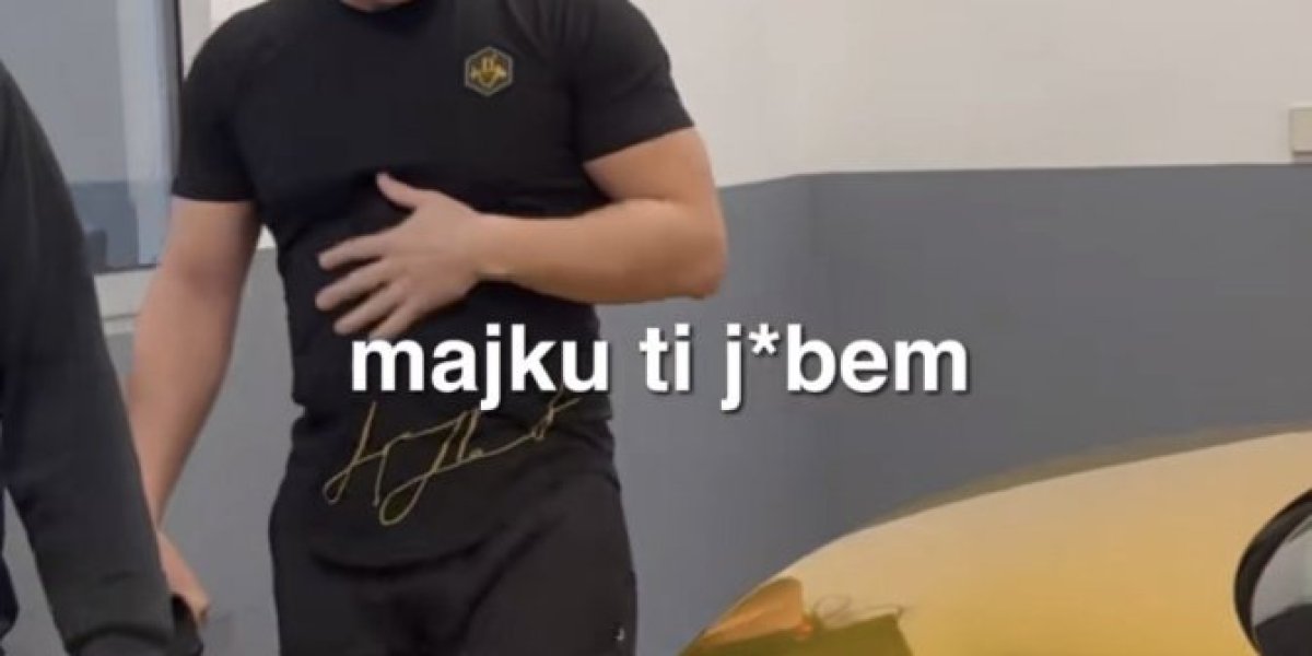 Desingericina zlatna limuzina