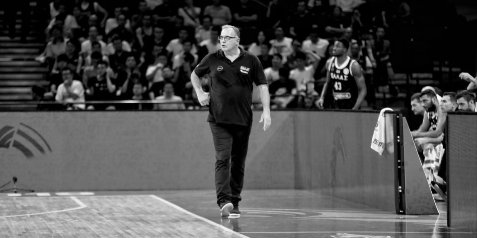 Tuga u savezu! Preminuo bivši selektor Grčke