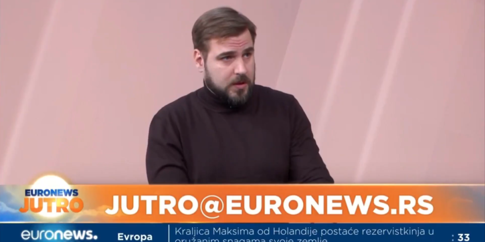 "Glupljih ljudi od pumposlavaca nije bilo!" Filozof o blokaderima: Lakirani noktići, fenirane kose... Čime su to oni nezadovoljni? (VIDEO)