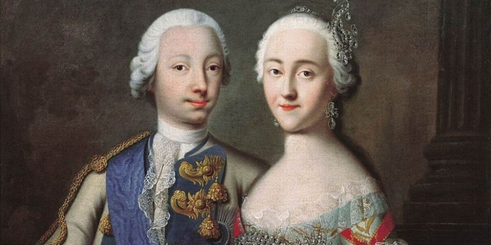 Život i moda na ruskom dvoru u vreme Katarine Velike: Francuski uticaj i ruski identitet