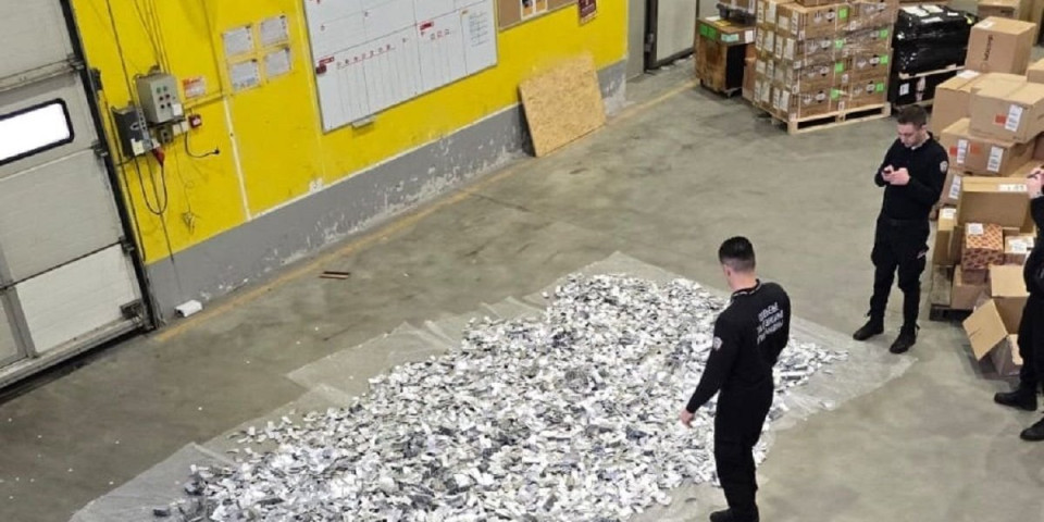 Velika akcija policije i carine: Zaplenjeno više od milion psihoaktivnih tableta (FOTO)