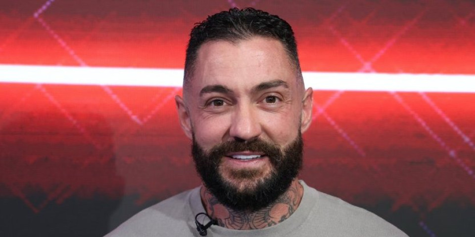 Nijedan meč neće proći bez njega: Evo koja je Jodžirova uloga u boks spektaklu