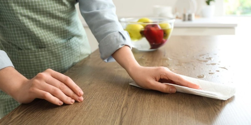 Žene ovde masovno greše: Ovih 6 stvari se nikada ne čiste vlažnim maramicama