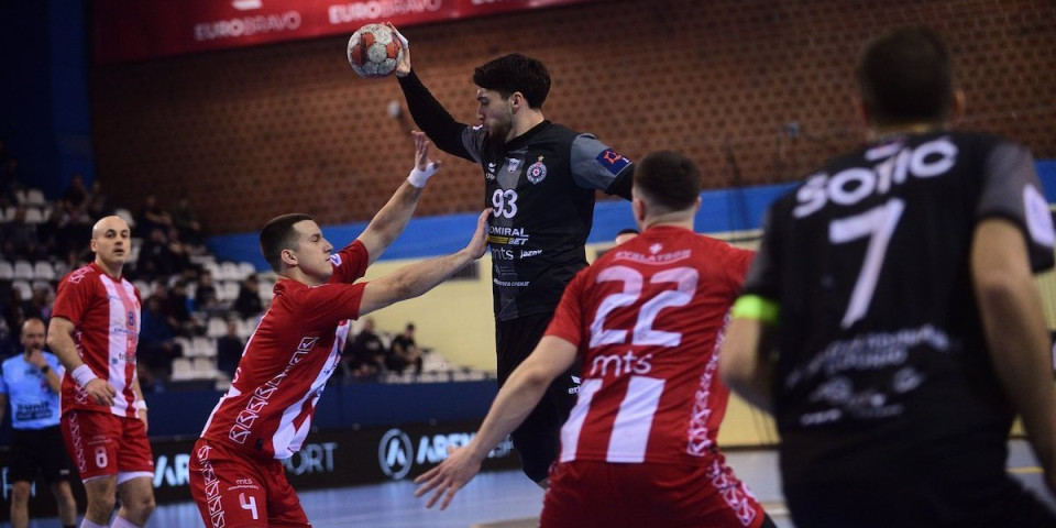 Partizanova usluga Zvezdi: Crno-beli sačuvali najvećeg rivala u eliti