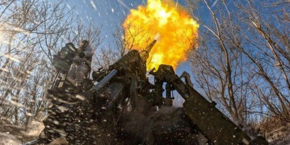 Guverner pod kišom raketa, jedva izvukao živu glavu! Hitno se oglasio iz skloništa: Oko nas sve leti u vazduh