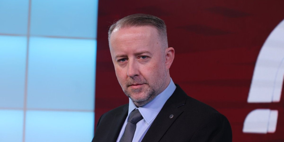 Optužili Milicu da je sama kriva za svoju smrt! Vukelić demontirao blokadere: "Monstrumi, krvave su vam ruke!"