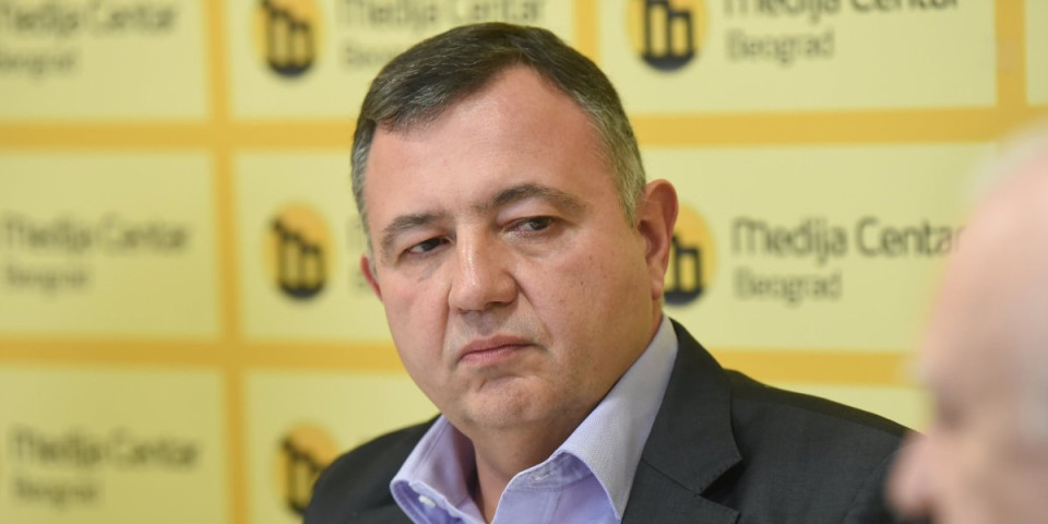 Blokaderski analitičar Dragomir Anđelković: Rektor Đokić je glavni kandidat, a to je loša vest zbog stava o "Kosovu"