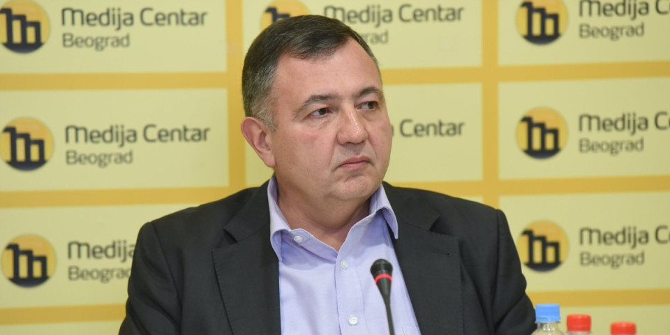 (VIDEO) Pukla istina na Novoj S: Blokader morao da prizna Vučićevu dominaciju