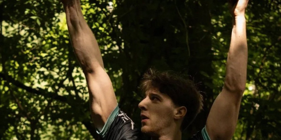 Na njemu puca svaki mišić: Učesnik Exatlona baca žene u trans (FOTO)