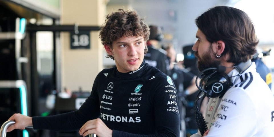 Vozač Mercedesa slupao mašinu vrednu 200.000 evra