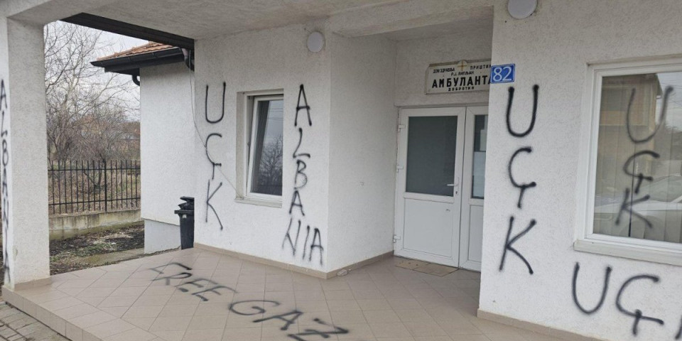 Albanac uleteo u vrtić pun srpske dece: Ispisao grafite ''UČK'', pa napravio pakao u Lipljanu (FOTO)