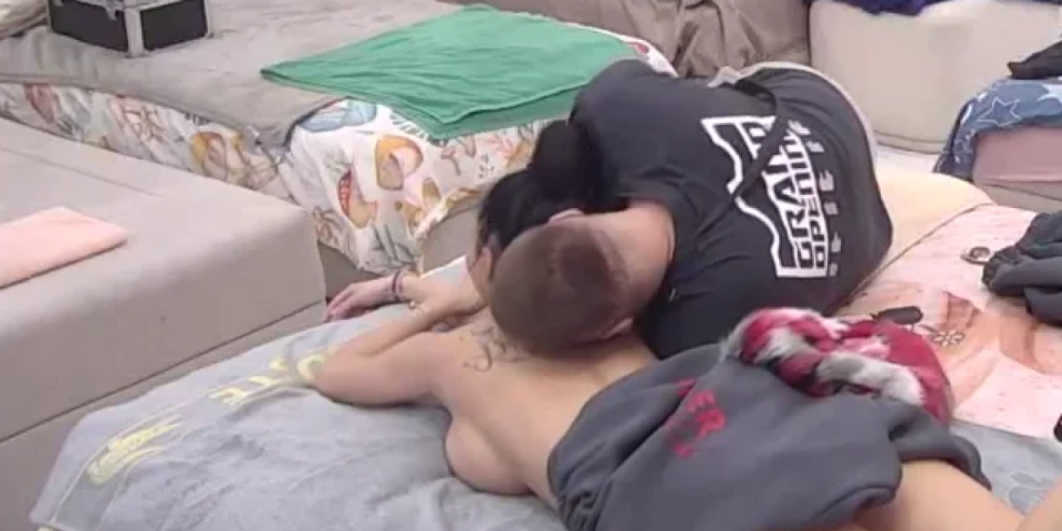 Skroz gola Maja Marinković! Silikoni iskipeli pred Janjušem: "Luđi si bio kad si bio u braku"