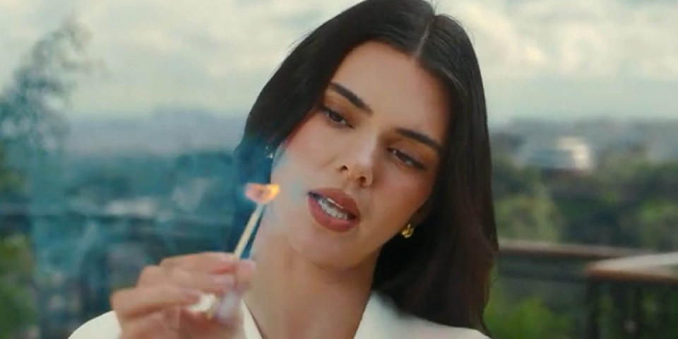 Kardašijan kletva: Kendal uništila svakog dečka, a sad i Petriotse (FOTO)