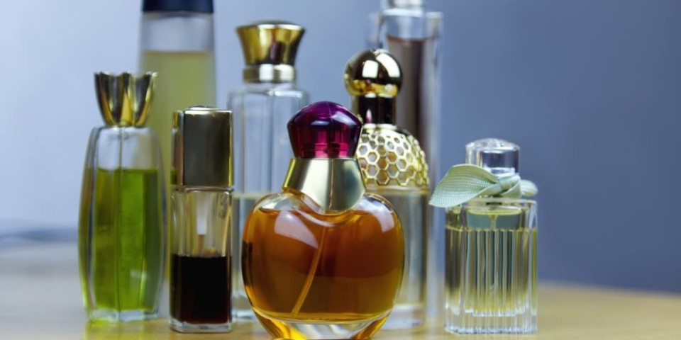 Razlika između parfema i toaletne vode: Godinama se mirišete, a ne znate pravi sadržaj bočice