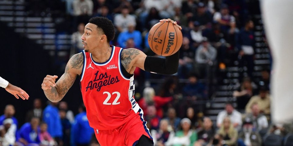 Neverovatna scena u NBA: Neviđen blam, svi u čudu gledaju, samo "mali Jokić" zna pravila (VIDEO)