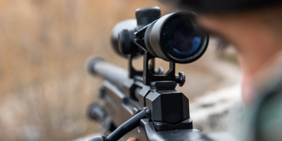 Pomahnitali monstrum iz Bijelog Polja pucao u devojčice: Policija zanemela kad je ušla u njegov stan