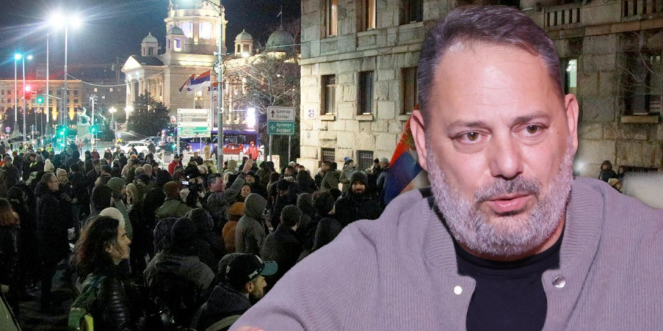 Ljudi, od ovoga će vam pripasti muka?! Blokaderi sa FTN-a objavili novi logo - Babić ih raskrinkao, evo odakle su ga uzeli i šta znači