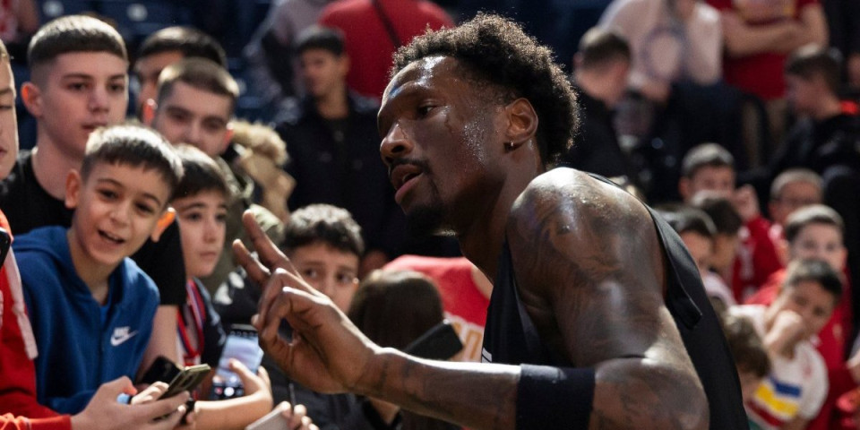 U bici bogatih pobedio PAO - Najdžel Hejs-Dejvis je "zeleni"