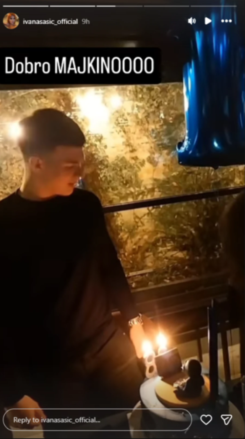 "Ne kupujem auto kao neki": Svi gledaju u poklon koji je pevačica dala sinu za punoletstvo (FOTO)