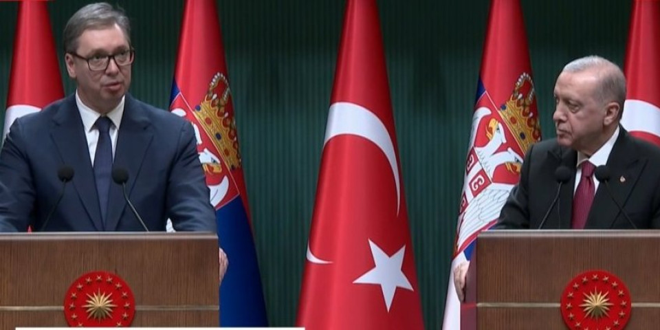 Moćna poruka prijateljstva: Erdogan čestitao Vučiću Dan državnosti - odnosi jači nego ikad