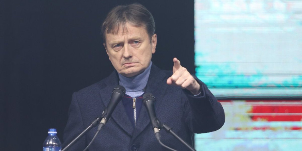 Glišić: Pobeda SNS-a pokazuje da narod ne naseda na pretnje i pritiske (VIDEO)