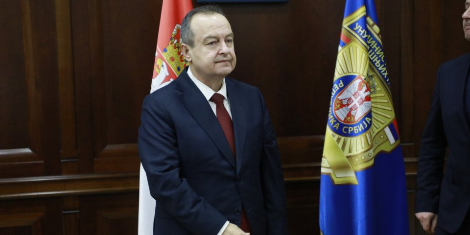 Informer saznaje: Dačiću konstatovana je obostrana upala pluća