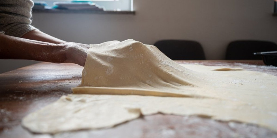 Najmekše kore za pitu: 1 trik ih čini tankim i elastičnim - potpuno besplatno