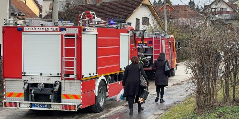 Žena povređena dok je pokušavala da ugasi požar: Drama u Mladenovcu