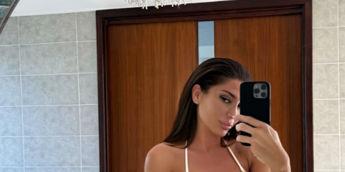 Ana Jovanović na putovanju