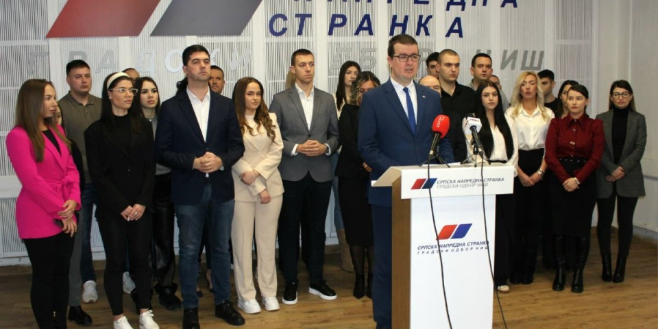 Maričić: Ko bi još sa Milićem koji se nevešto "prao" od veze s Baronom