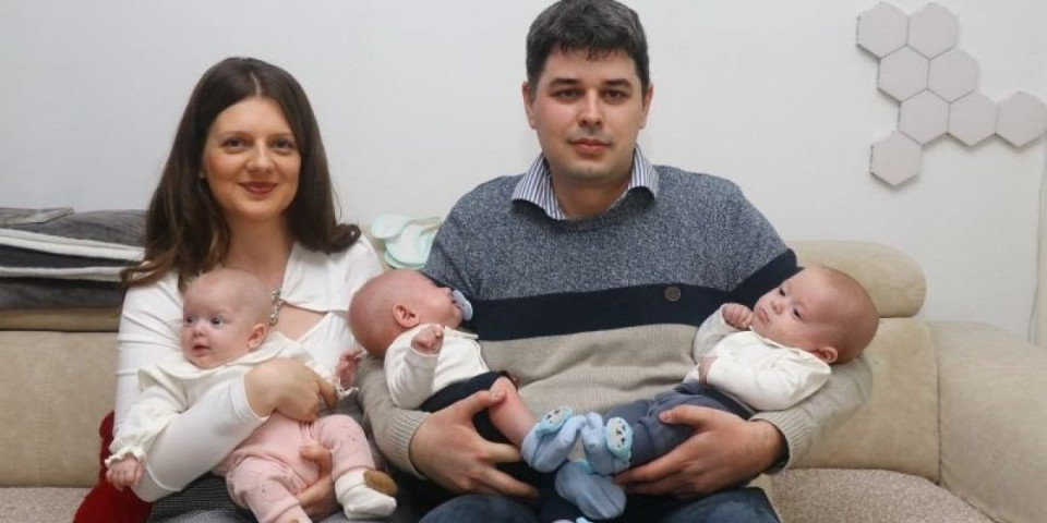 Milenu i Miloša obasjalo sunce sreće: Zahvaljujući državnom projektu na svet došli Kosta, Pavle i Tara