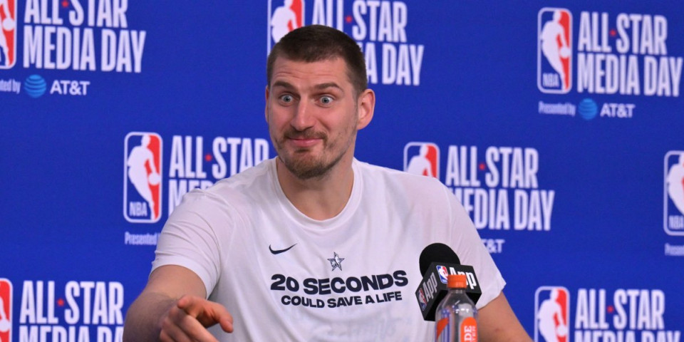 Jokić se frapirao kad je video ko mu postavlja pitanje - MVP ili konji? Brate, konji (VIDEO)