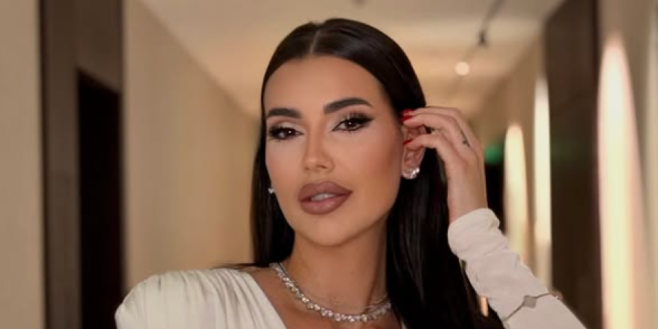 Pevačica na meti blokaderskog gneva: Katarina Grujić na udaru hajke samo zbog dve reči - narod stao u odbranu (VIDEO)