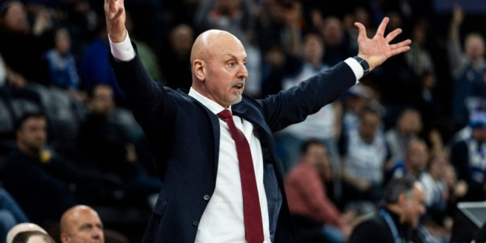 Obradović vikao na igrače Zvezde: Ljudi, uozbiljite se ili je sezona gotova (VIDEO)