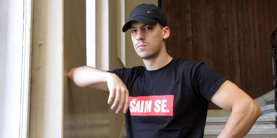 Ovo nije prvi napad paljenja na Baku Praseta: Jutjuber bio meta 2023. godine