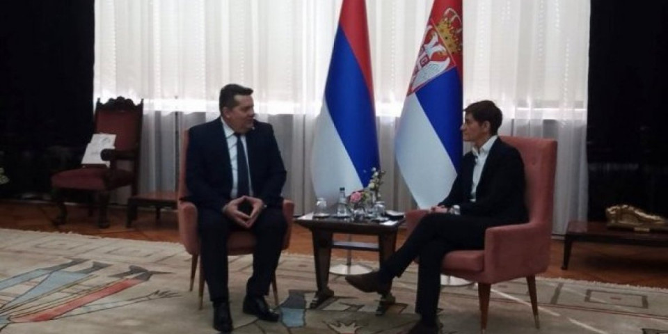 Borba protiv mržnje i očuvanje sećanja: Brnabić i Stevandić najavili zajedničke korake