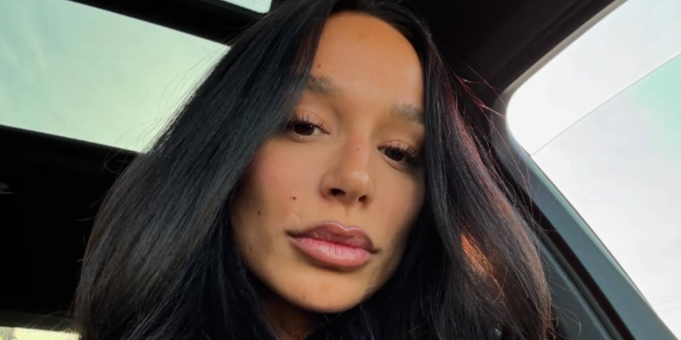 Edita Aradinović neprepoznatljiva: Trudnica promenila lični opis i pokazala stomačić (FOTO)