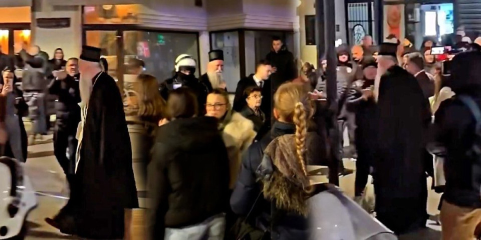 Bezbožna demonska banda: Posle napada blokadera na mitropolita Joanikija procurila potresna fotografija