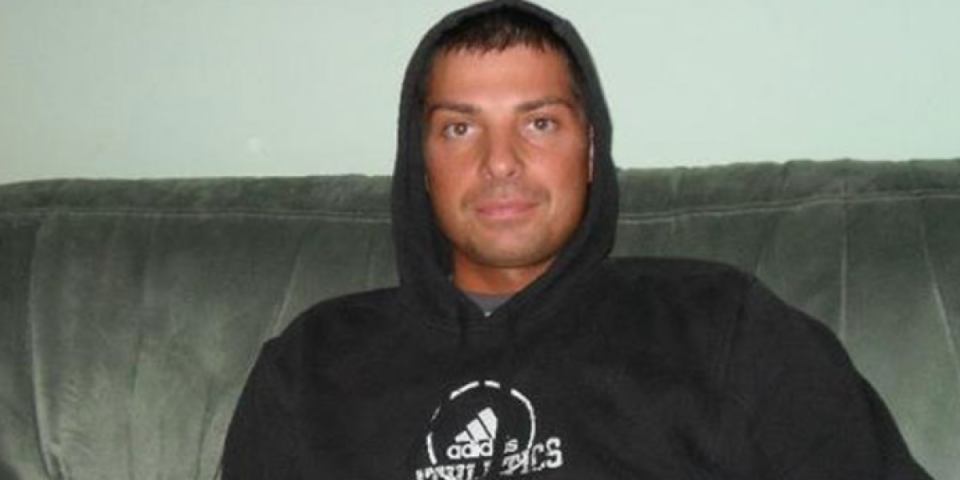 "Urinirao je u čašu i polivao me time": Sin Snežane Đurišić preživeo horor - Ovako je pobegao