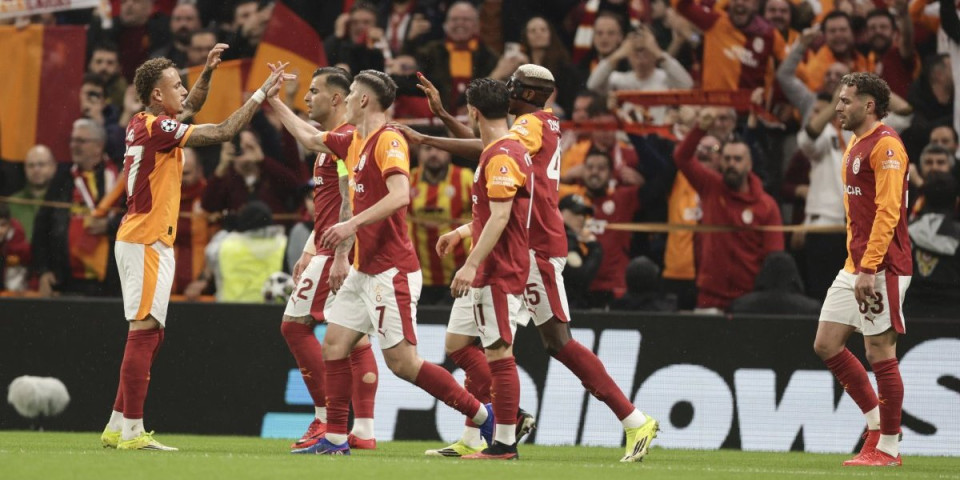Galatasaraj deklasirao Juventus: Petarda u Istanbulu najavila start nokaut faze Lige šampiona