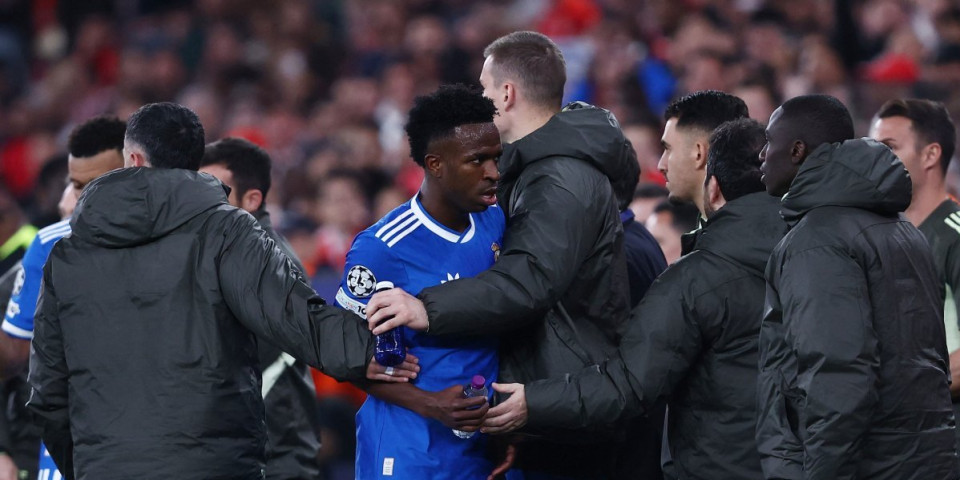 Vinisijus postigao golčinu, pa napravio neviđen haos, prekinuo meč zbog rasizma (VIDEO)