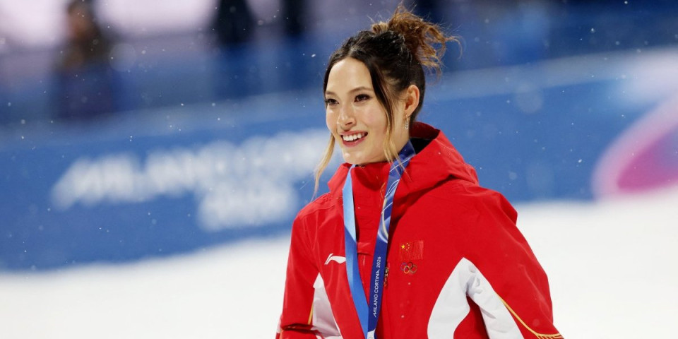 Lepotica za srce ujela Amerikance, pa začepila usta novinaru posle sramne provokacije