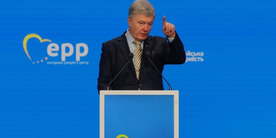 "Znaš li ti ko je Putin" Porošenko poslao brutalnu poruku Zelenskom