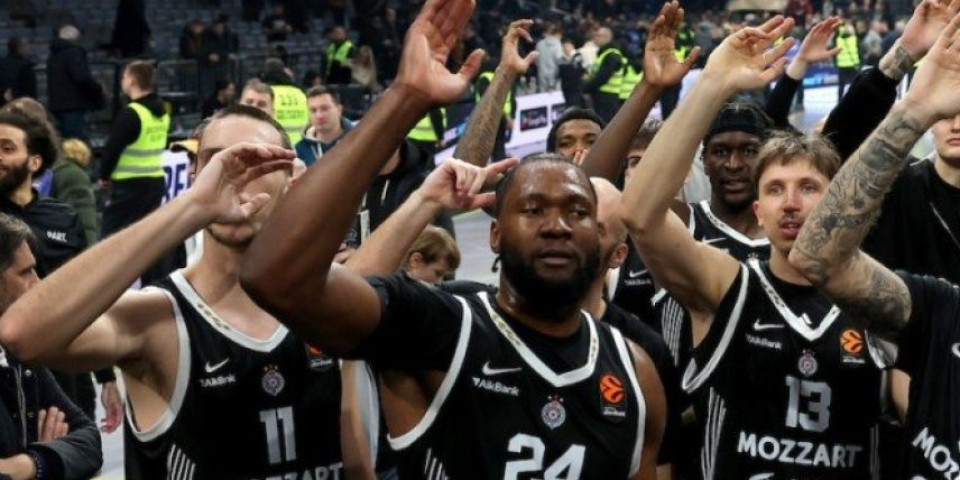 Ko će biti drugi finalista Kupa? Zvezda čeka boljeg iz duela Partizana i Mege!